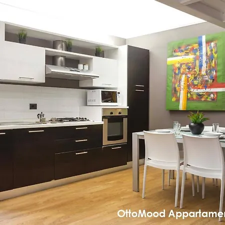 Ottomood House *